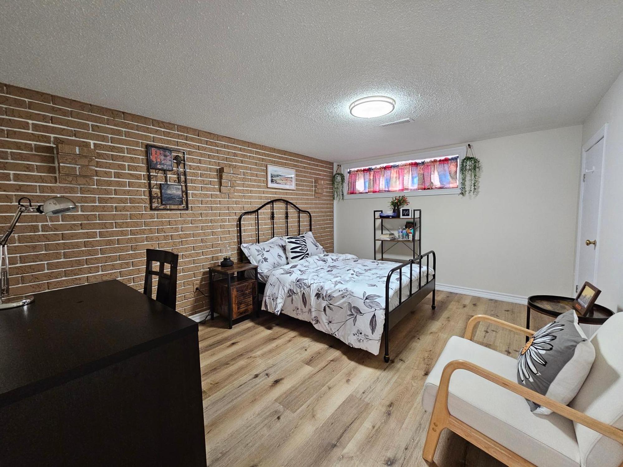 Ferienwohnung Newly-Renovated 3Br House, 12 Minutes To Airport Toronto Exterior foto